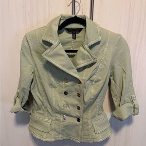 WHBM Sage Green Cropped Fitted Jean Jacket Size 4P NWOT